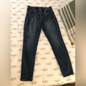 Gap High Rise Jegging